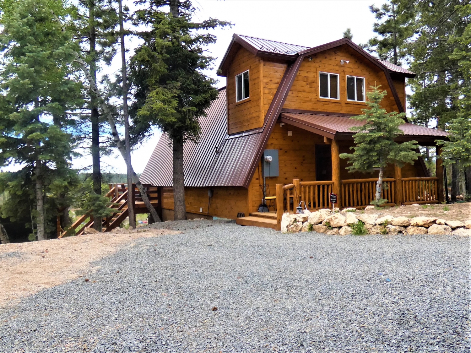 Mountain Lookout Chalet